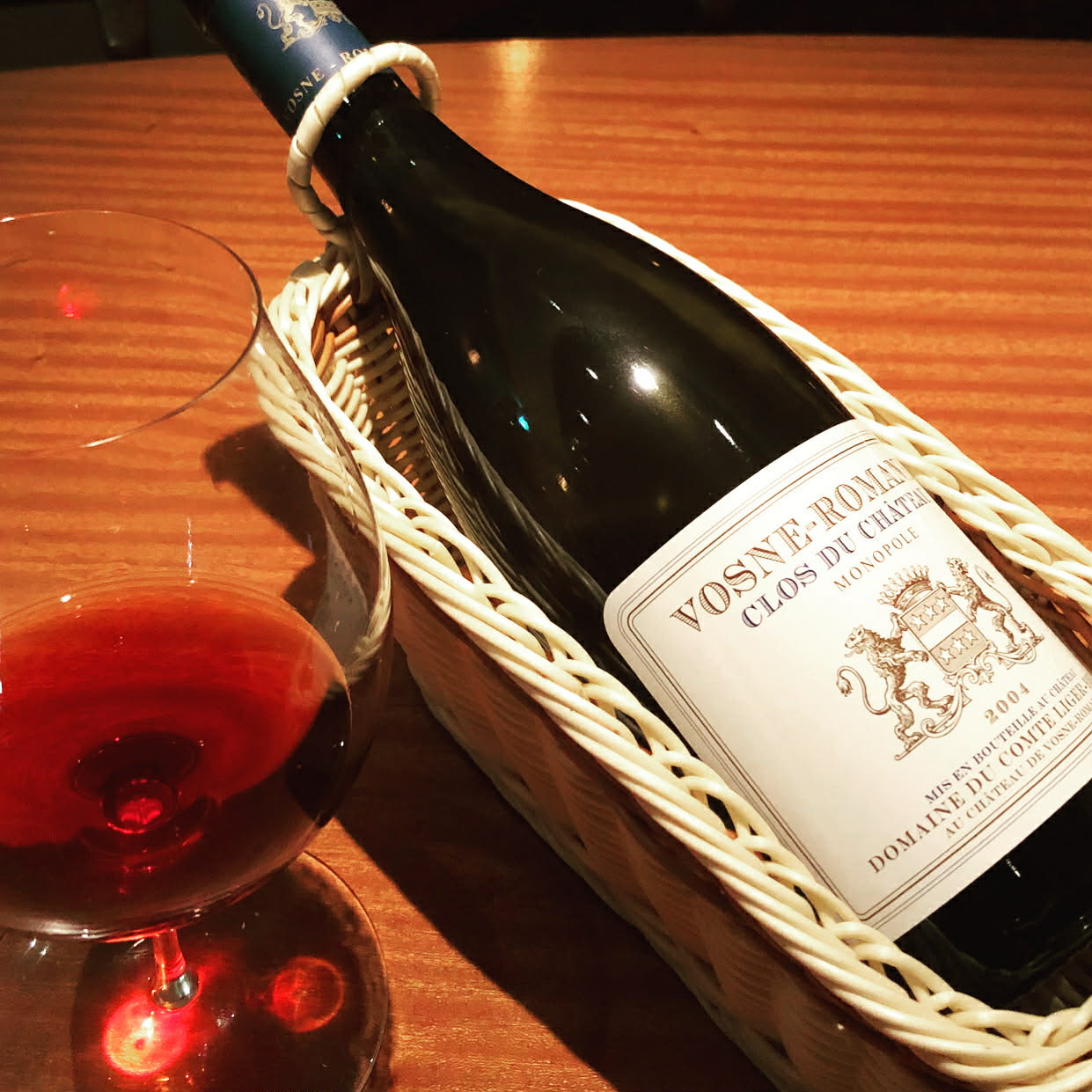 Vosne-Romanée Clos du Château 2004